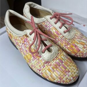 Colorful Woven Women's Golf Shoes